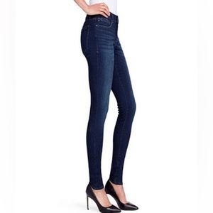 Skinny girl “The Skinny” Jeans